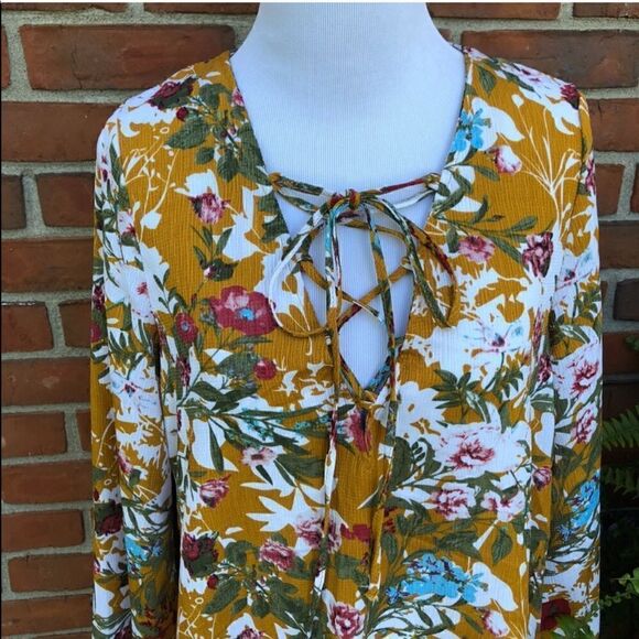 The Hanger Mustard Yellow Floral Tunic - Picture 5 of 5